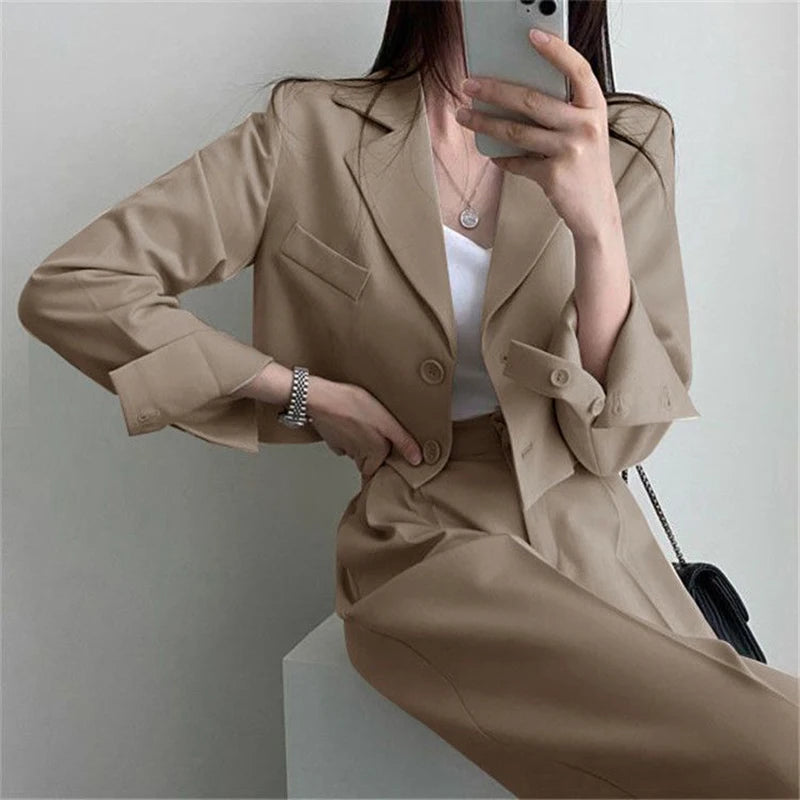 Temperament Cropped Blazer for Women Korean Fashion Office Long Sleeve Suit Coat Woman 2024 Single Breasted Chic Jacket Female